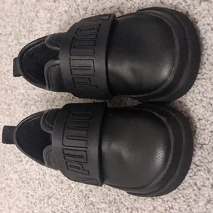 Infant boys puma shoes